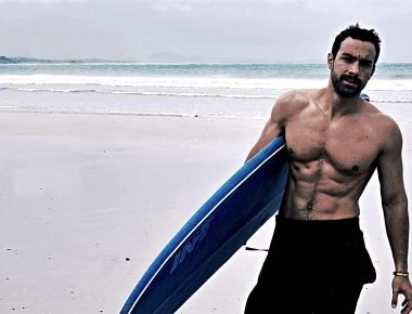 Σάκης Τανιμανίδης: Αφήνει το Survivor για να κατέβει υποψήφιος με το Κίνημα Αλλαγής;